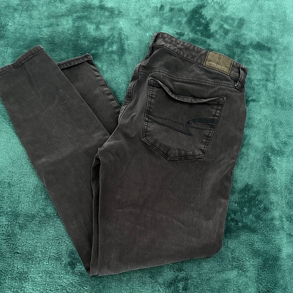 Navy American Eagle jeggings
